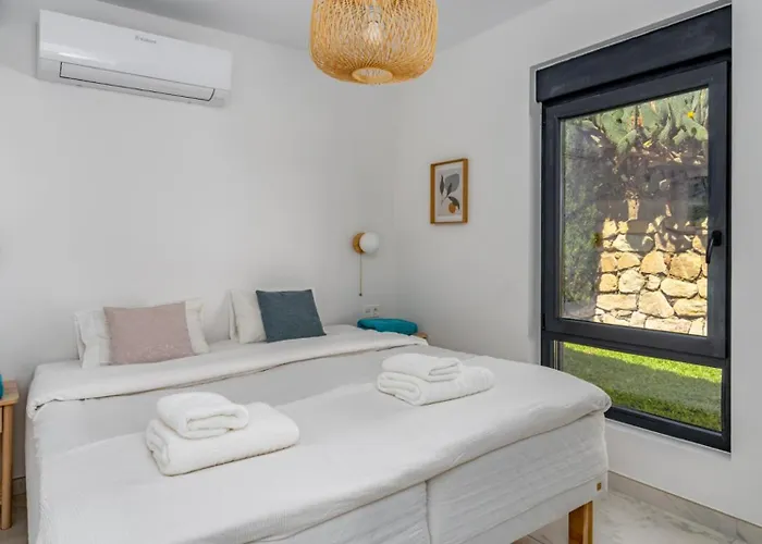 Вилла Modern Eleganceprivate Pool