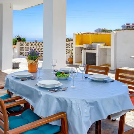 Modern Eleganceprivate Pool וילה *